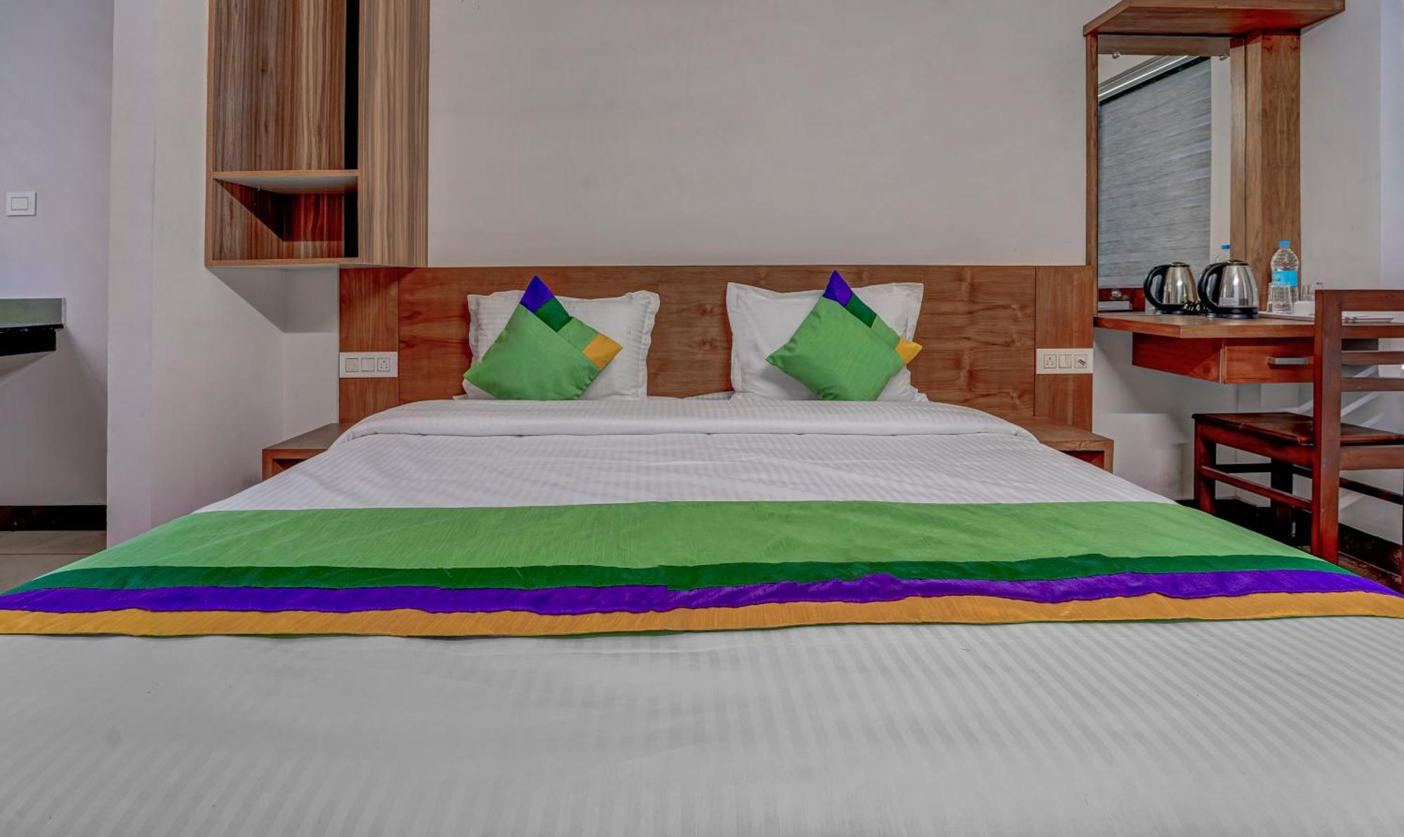 Treebo Regalia Inn Civil Station Kalpetta Bagian luar foto